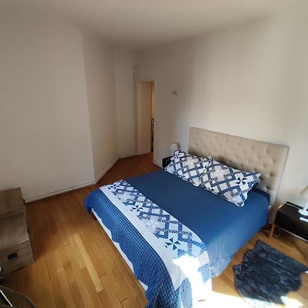 Ferienwohnung 2 Pieces Totalement Renove Au Coeur De Bourges Exterior foto