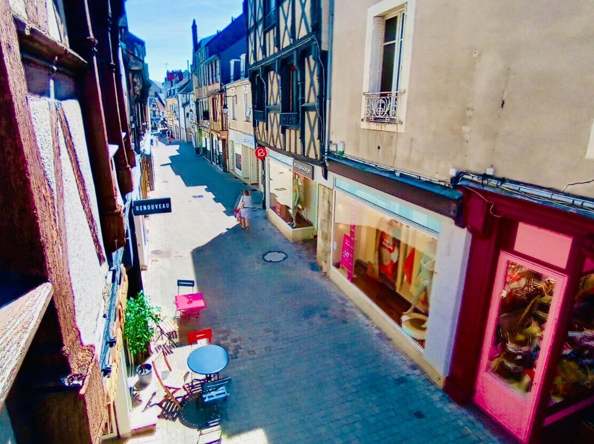 Ferienwohnung 2 Pieces Totalement Renove Au Coeur De Bourges Exterior foto