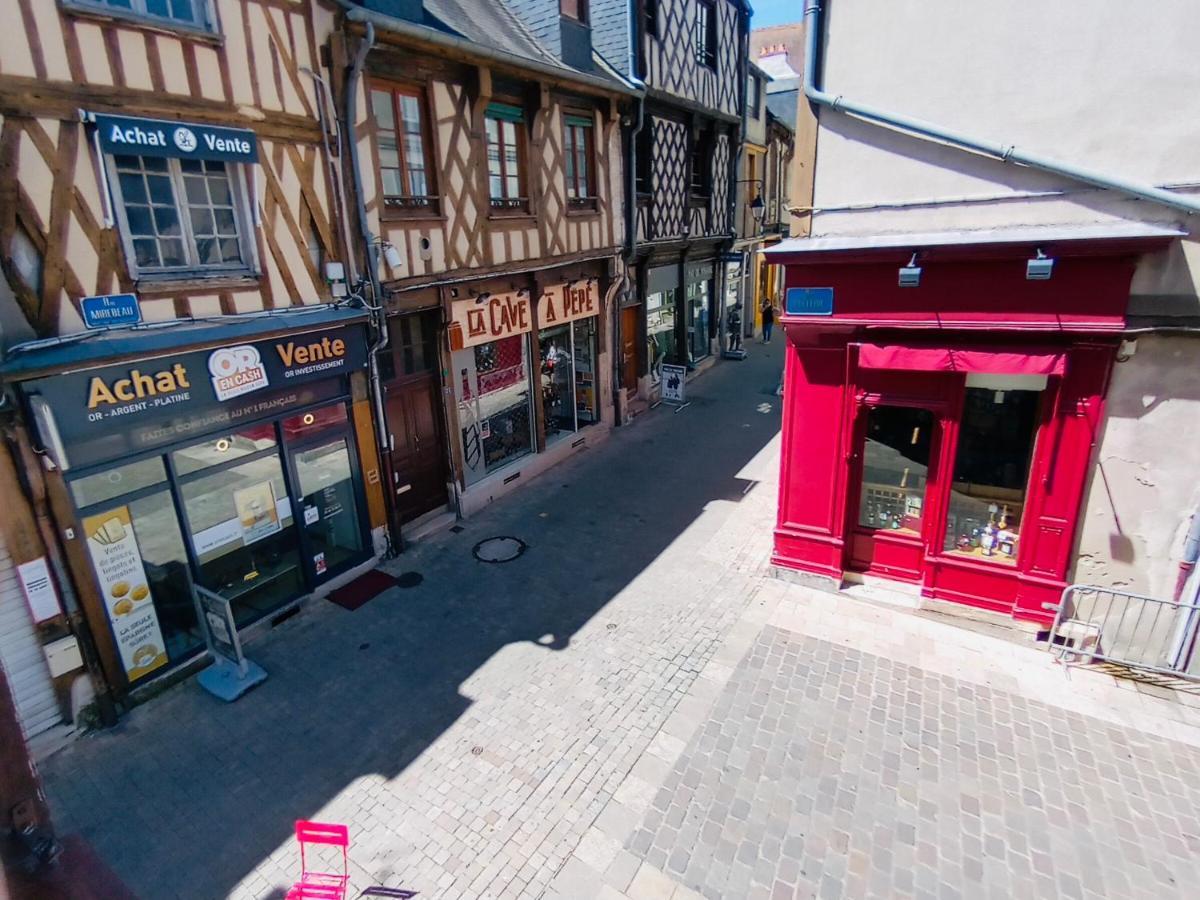 Ferienwohnung 2 Pieces Totalement Renove Au Coeur De Bourges Exterior foto