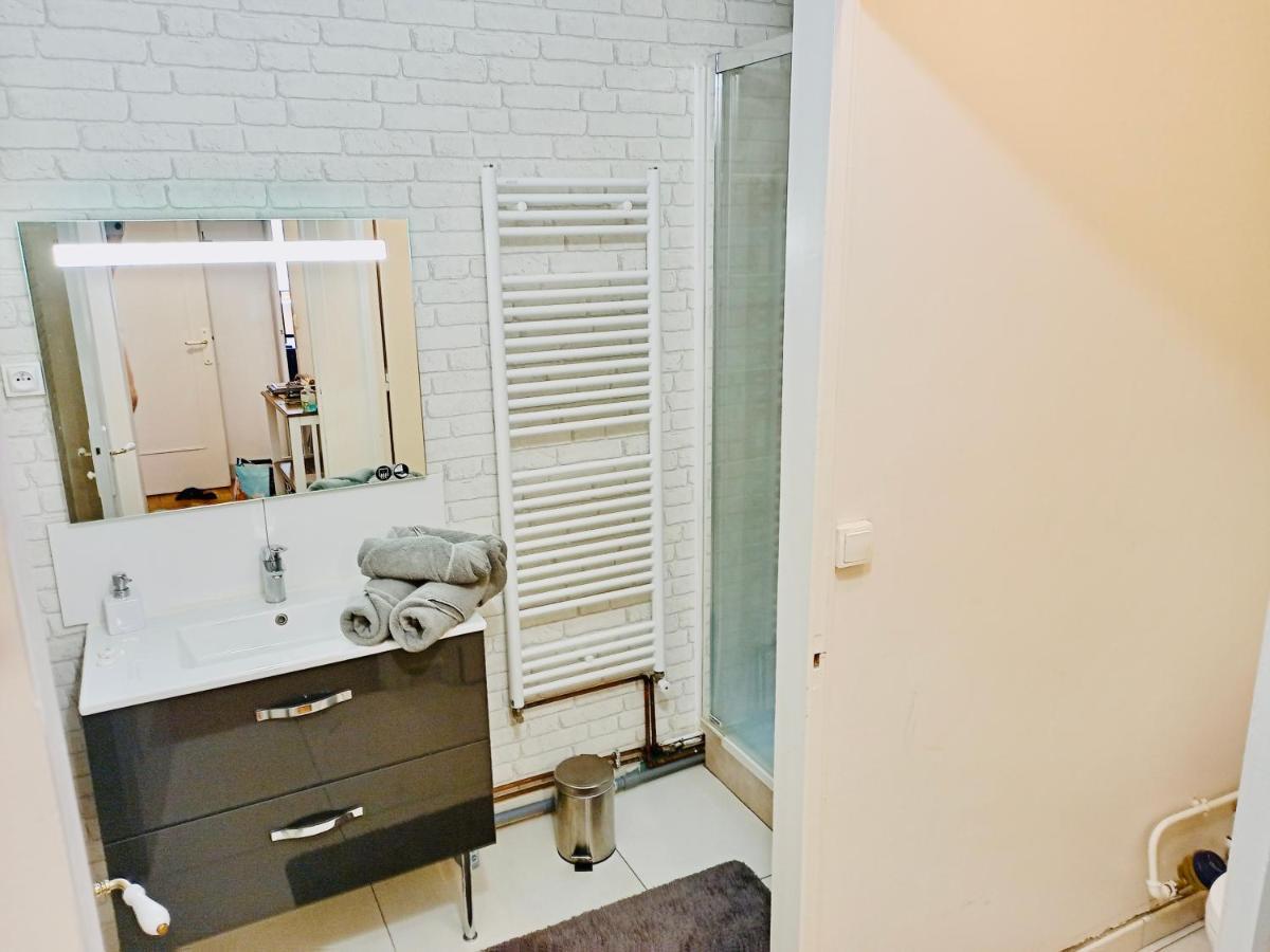 Ferienwohnung 2 Pieces Totalement Renove Au Coeur De Bourges Exterior foto